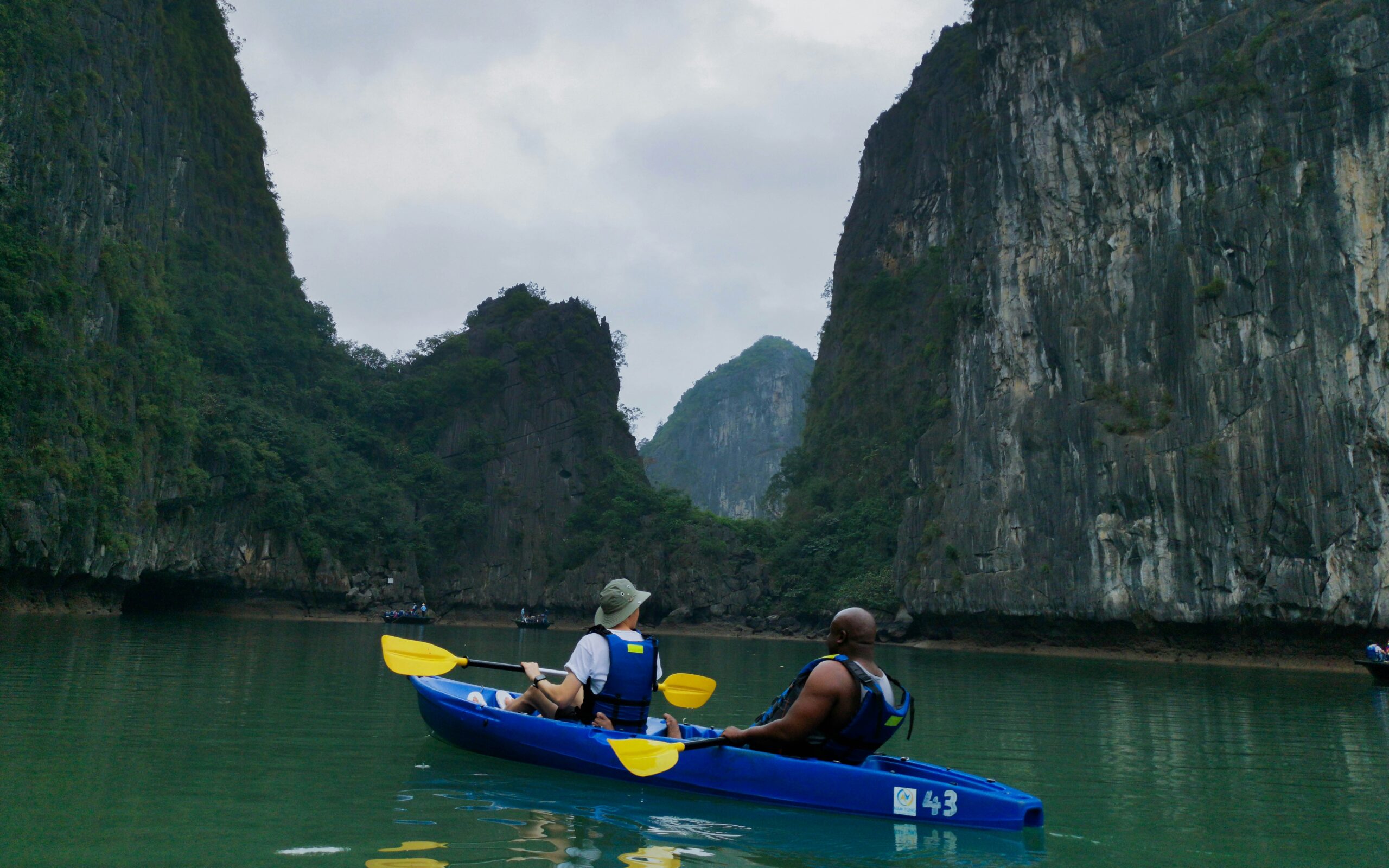 3 Mesmerizing Kayaking and Water Outings in Asia